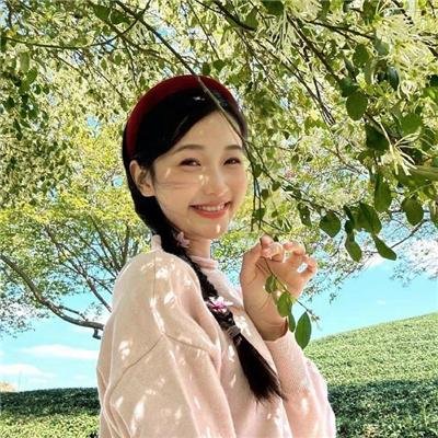 学生闹翻天